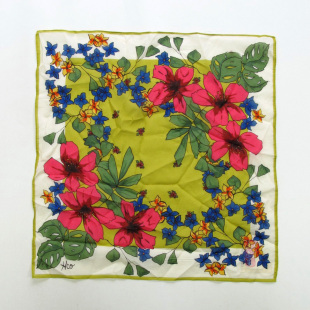 A @ F its HOLLISTER handkerchief hood F132 headscarf