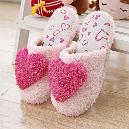 保暖爱心棉拖鞋...