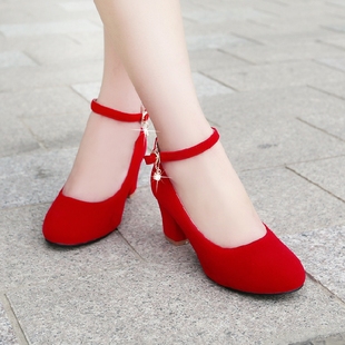 秋季红色结婚鞋新娘鞋子，中式婚礼红鞋粗跟高跟鞋，大小码中跟孕妇鞋