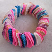 海螺贝壳创意贝壳手链，同学女友礼物，海边特产新潮加宽款式