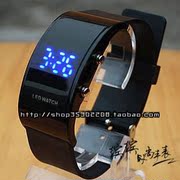 韩国时尚个性手表黑屏led灯手表电子表，特别非主流情侣表蓝灯