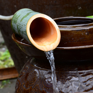 简单竹流水器 毛竹筒流水 新鲜5年以上老楠竹手工制作打磨原生态