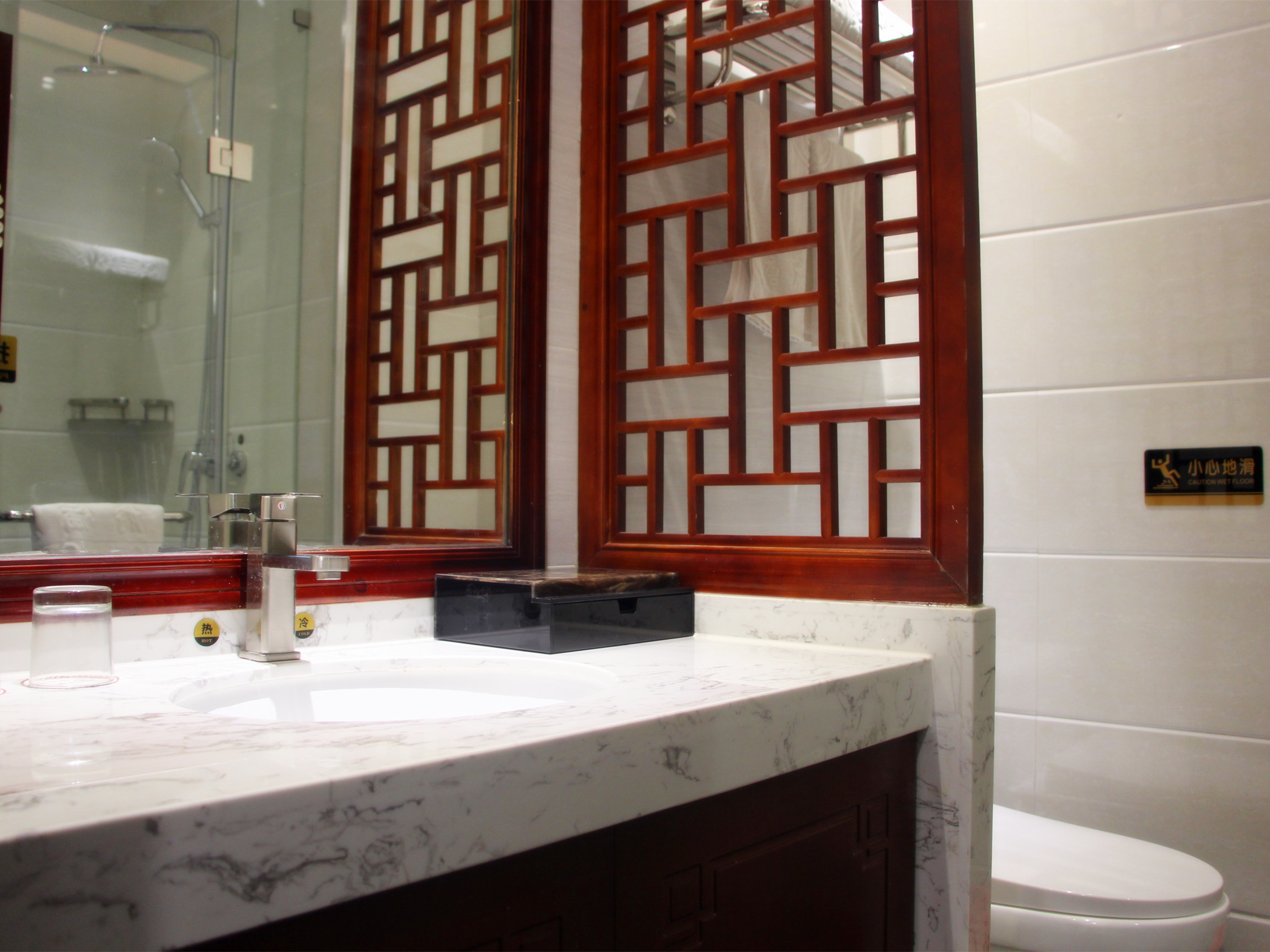 北京唐府中式文化酒店美术馆后街店标准大床房|ruв категории Специальные отель/характеристики Inn/апарт - отель, отель Inn - от Buy2taobao.com для оказания профессиональной услуги покупки агента Taobao