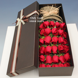 三八节33朵红粉白香槟玫瑰花束礼盒上海鲜花速递同城花店闪送配送