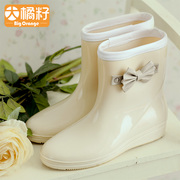 简便女装雨鞋雨靴水鞋套鞋女时尚款防水防滑女式女士韩国可爱中筒