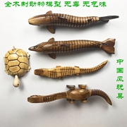木质玩具工艺品摆件仿真儿童玩具木质恐龙，乌龟鲨鱼鳄鱼木质海豚