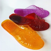 夏季果冻平跟塑胶料女士居家厚底，耐磨防滑浴室，透明水晶妈妈凉拖鞋