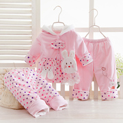 春季婴儿薄棉衣三件套女宝宝夹衣，外出服新生儿衣服纯棉0-1岁