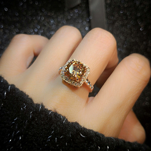 欧美复古宫廷风公主方宝石黄水晶锆石戒指女夸张招财时尚食指饰品