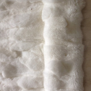 真獭兔毛拼皮褥子皮毛，一体的皮草衣服面料保暖柔软顺滑几乎无浮毛
