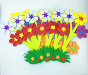 幼儿园教室墙面布置环境装饰材料*泡沫多彩五色花组合（新货）