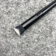 KVD40#黑眼圈痘印遮瑕刷 粉底细节刷 两面坡形刷 化妆刷