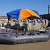 两用钓鱼船皮划艇橡皮船橡皮艇，多功能钓鱼伞遮阳伞遮阳棚帐篷