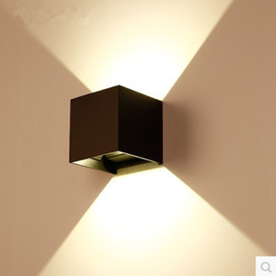 简约现代雅黑色走廊过道壁灯，极简led可调户外防水创意墙灯床头灯
