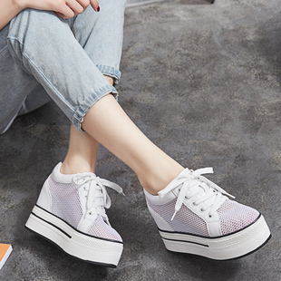夏季韩版学生厚底坡跟小白，鞋镂空内增高10cm女鞋网纱低帮松糕单鞋