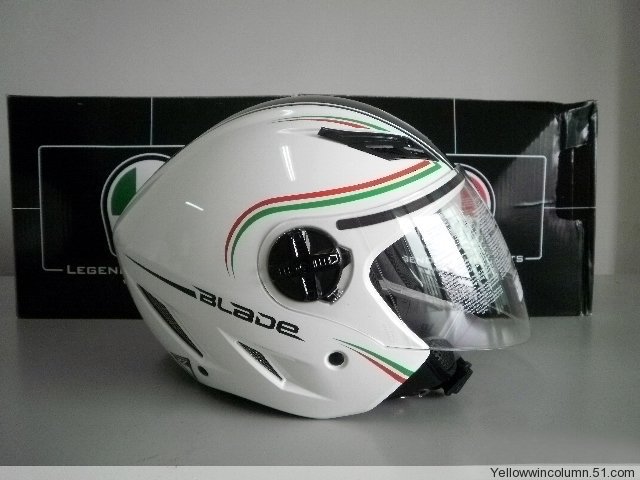 顶级超酷意大利AGV摩托车头盔BLADE系列时