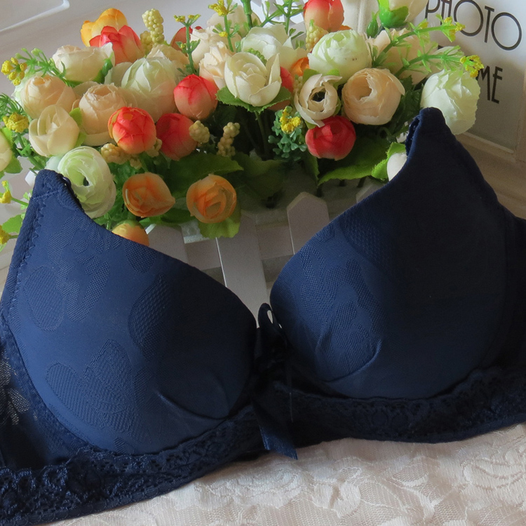 2件包邮 <em>文胸</em>微厚 小胸<em>平胸</em>AA小杯聚拢光面无