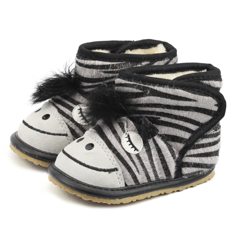 女婴雪地靴软底宝宝冬靴10 11 12个月婴儿棉靴