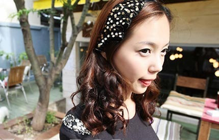 全新优雅<em>长发</em>造型 走<em>沙宣</em>头俏韩国街头_vu8id