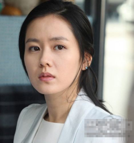 约男短发发型图片会必备5款可爱韩式马尾--ag0ev12