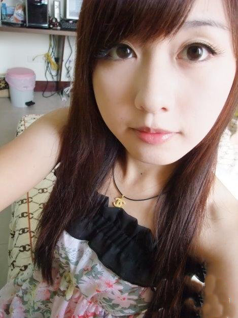 最新<em>美女图片</em>清纯<em>台湾正妹</em>妮妮Nini可爱自拍_