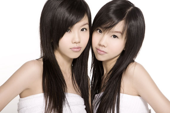 活力青春美少女组合<em>孪生姐妹</em>BY2 - 网络红人 -