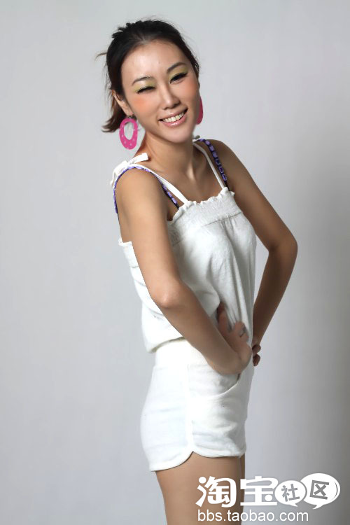 【时尚服饰搭配我的明星范儿】<em>汪明荃的女儿</em>v