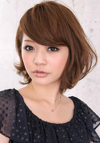 七夕<em>中长</em>编发<em>发型</em>扎法5款迷人<em>BOB头</em>,锁定他的